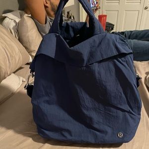 Lululemon bag